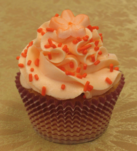 Cornelli lacing wedding cakes